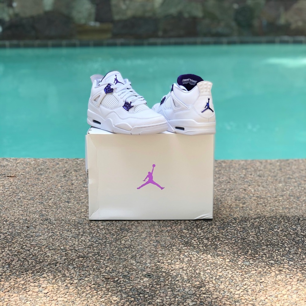 ❌Sold❌ Air Jordan Metallic Purple 4s